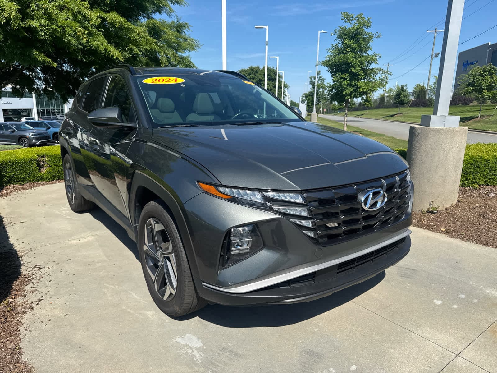 2024 Hyundai Tucson Hybrid SEL Convenience photo 2