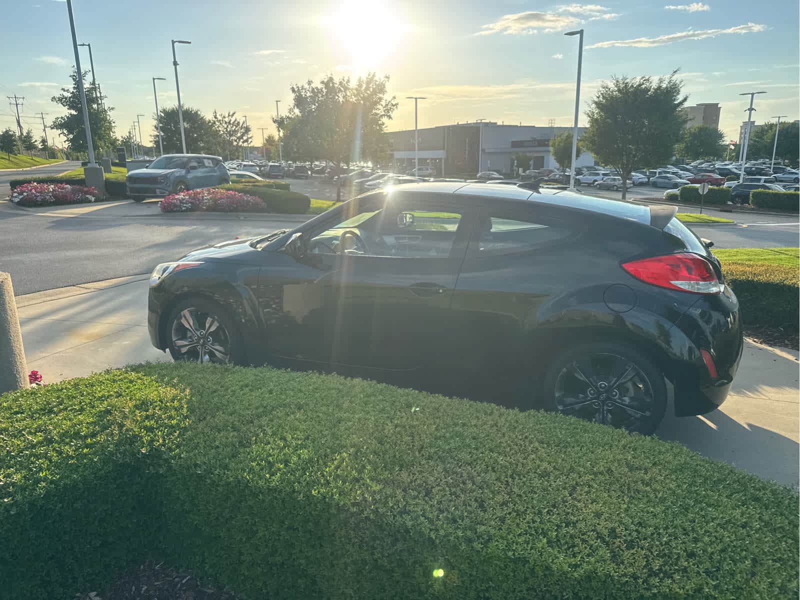 Hyundai Veloster Value Edition