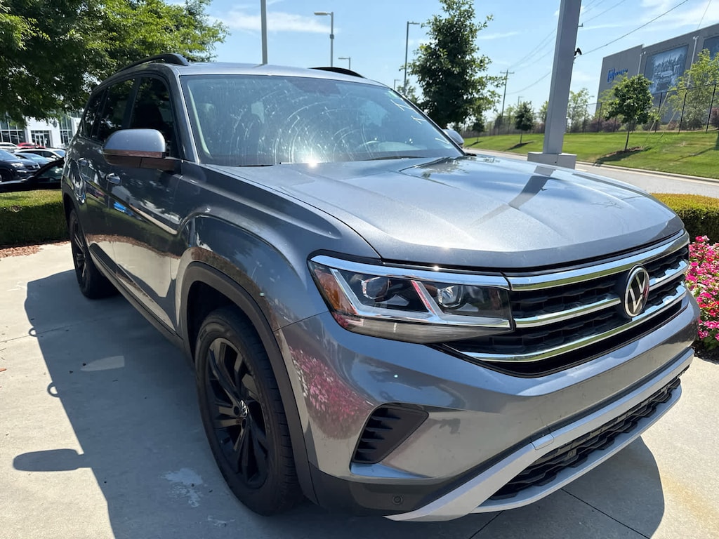 Used 2023 Volkswagen Atlas 3.6L V6 SE w/Technology SUV