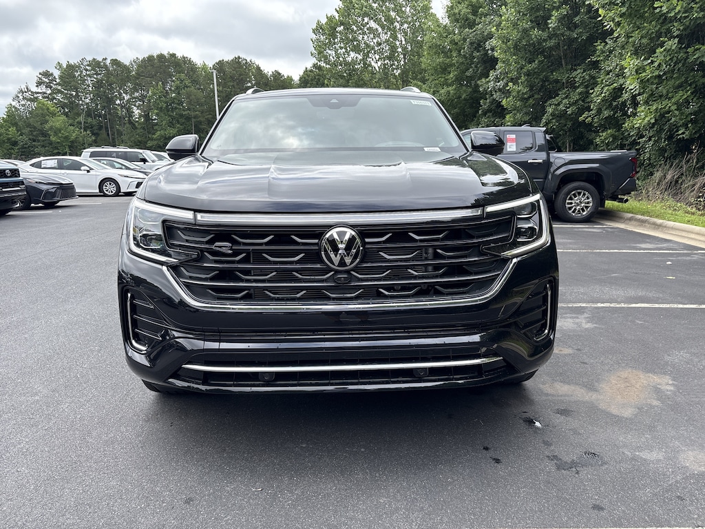 New 2026 Volkswagen Atlas Cross Sport 2.0T SEL Premium R-Line SUV