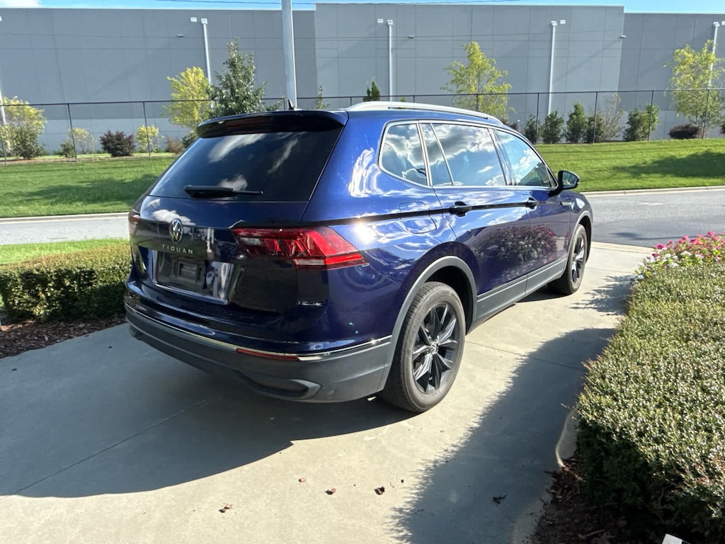 Used 2024 Volkswagen Tiguan 2.0T SE SUV