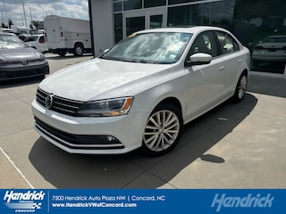 2015 Volkswagen Jetta 1.8T SE w/Connectivity/Navigation Sedan