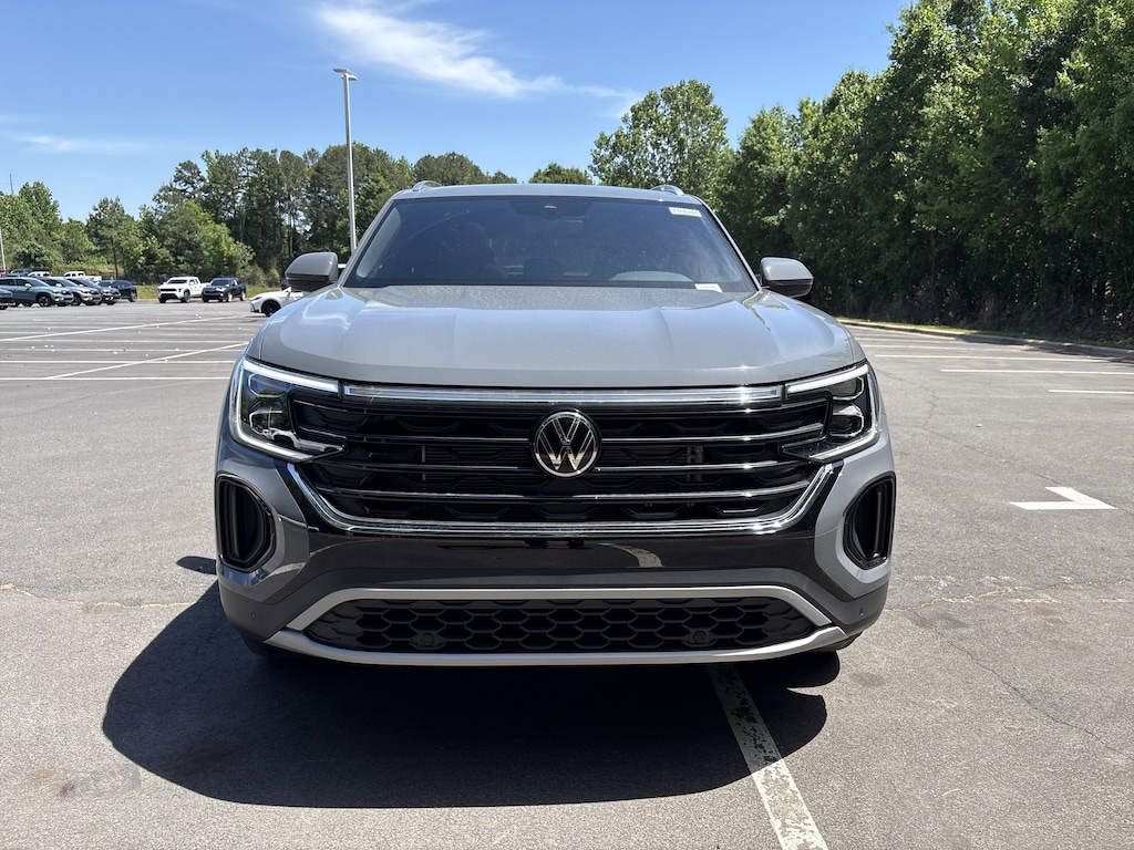 New 2026 Volkswagen Atlas Cross Sport 2.0T SE w/Technology SUV