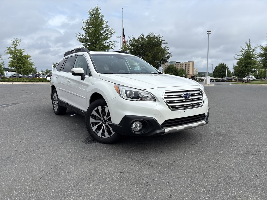 Used 2017 Subaru Outback 2.5i Limited with SUV