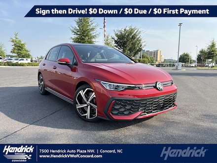 2025 Volkswagen Golf GTI 2.0T SE Hatchback