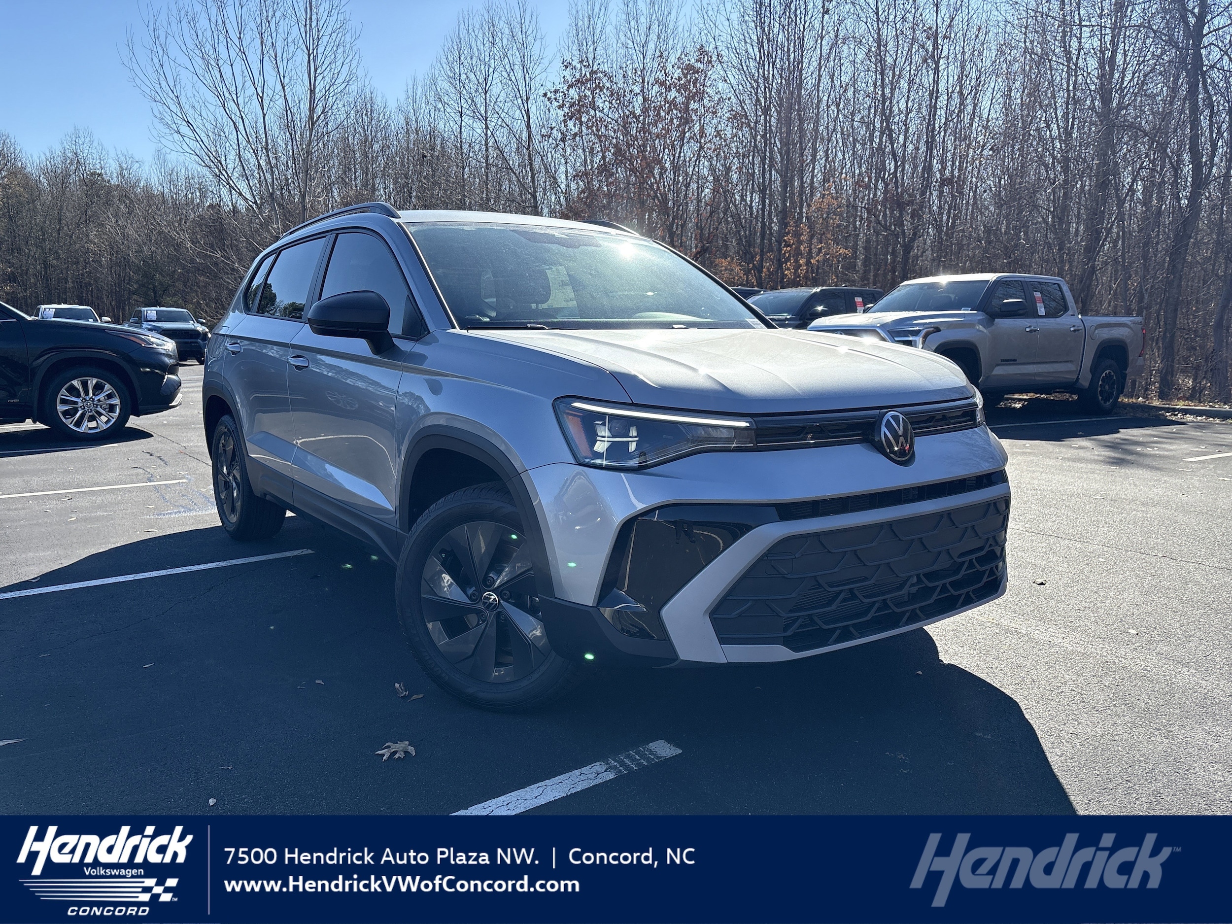 2026 Volkswagen Taos S's photo