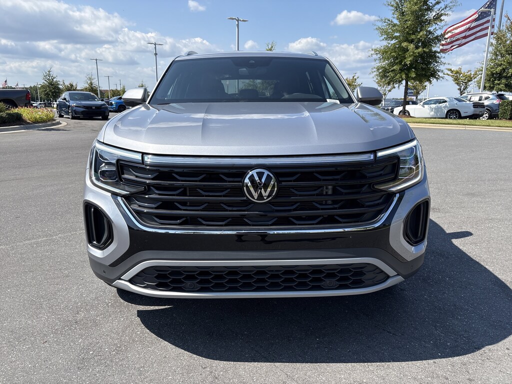 Certified 2024 Volkswagen Atlas Cross Sport 2.0T SE w/Technology SUV