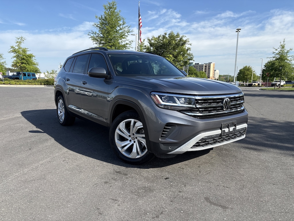 Used 2023 Volkswagen Atlas 2.0T SE w/Technology SUV