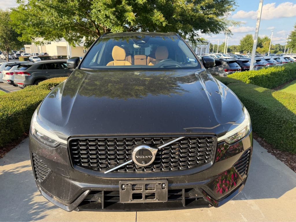 Used 2025 Volvo XC60 B5 Ultra SUV
