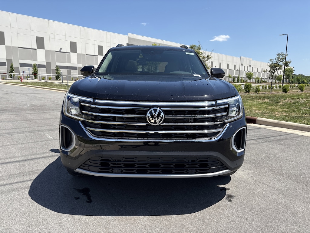 New 2026 Volkswagen Atlas 2.0T SE w/Technology SUV