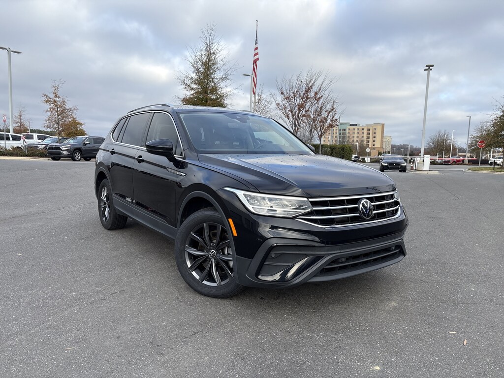 Certified 2023 Volkswagen Tiguan 2.0T SE SUV