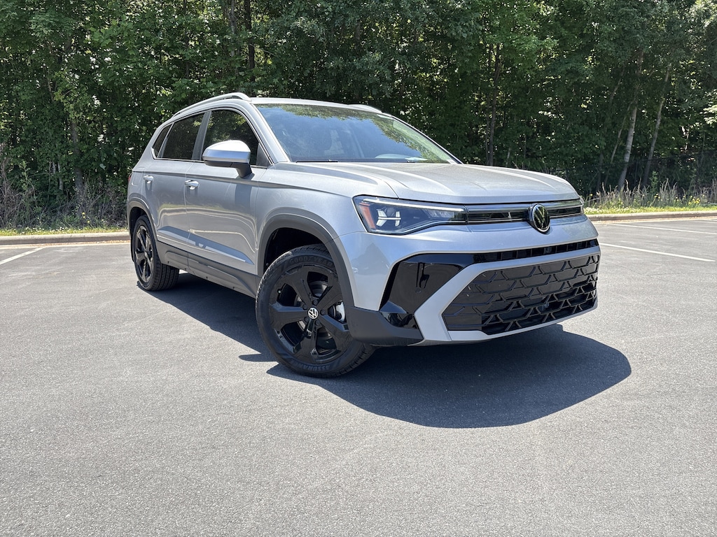 New 2026 Volkswagen Taos 1.5T SEL SUV