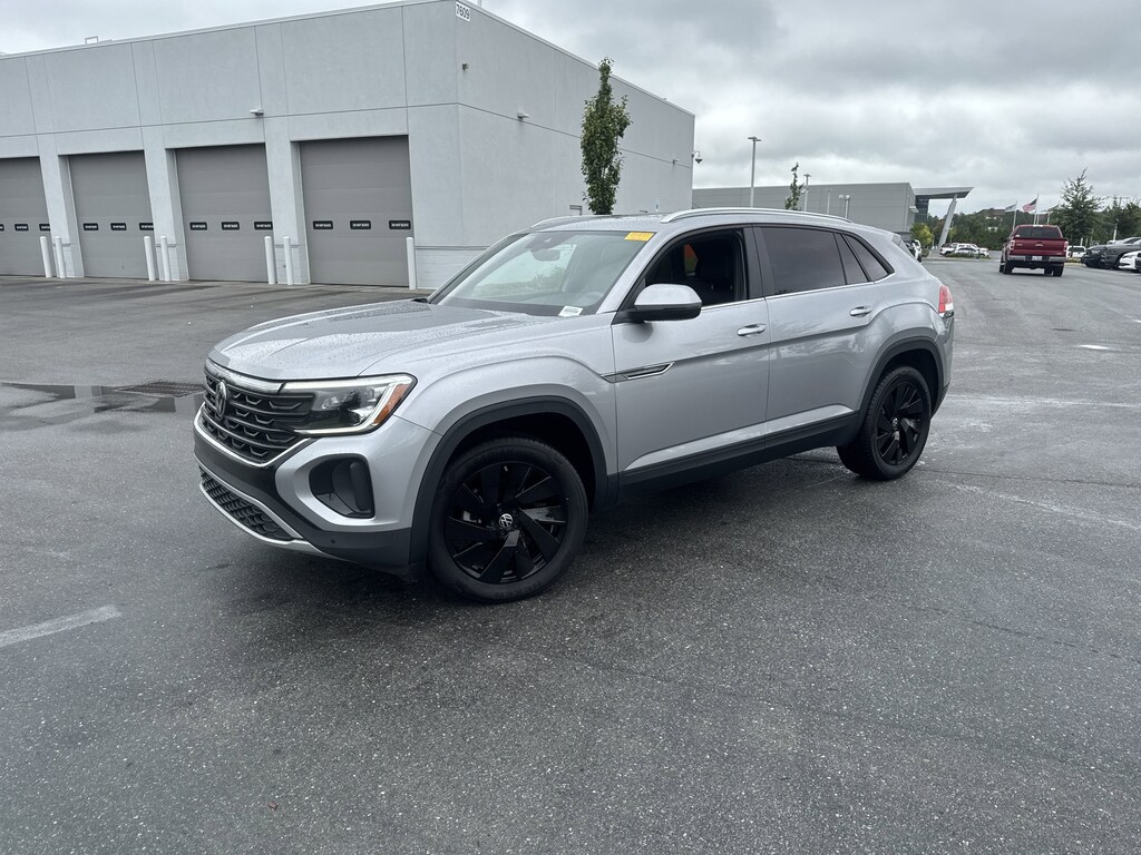 Certified 2024 Volkswagen Atlas Cross Sport 2.0T SE w/Technology SUV