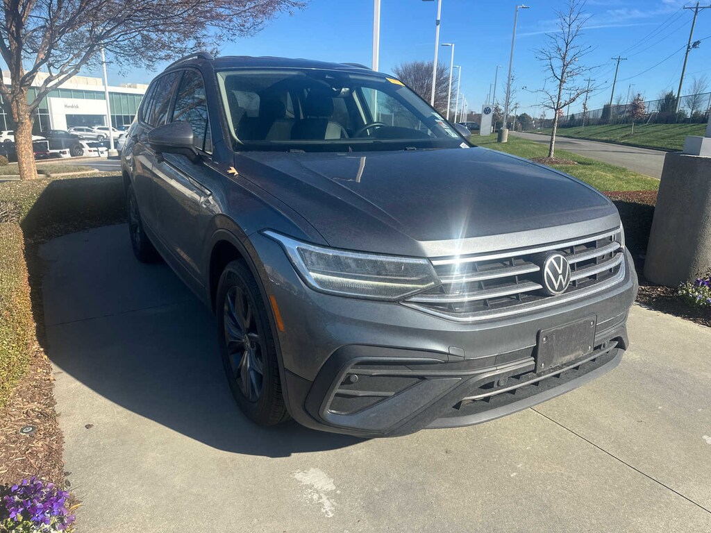 Used 2023 Volkswagen Tiguan 2.0T SE SUV