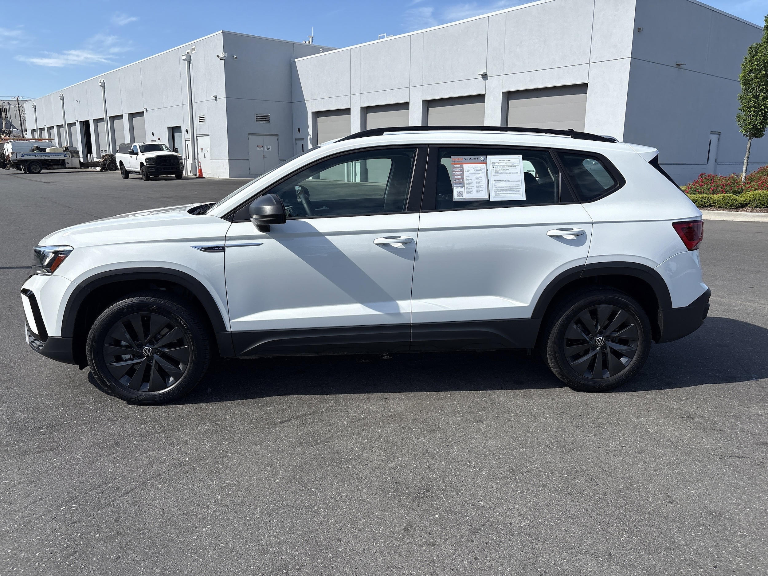 2024 Volkswagen Taos 1.5T S photo 5