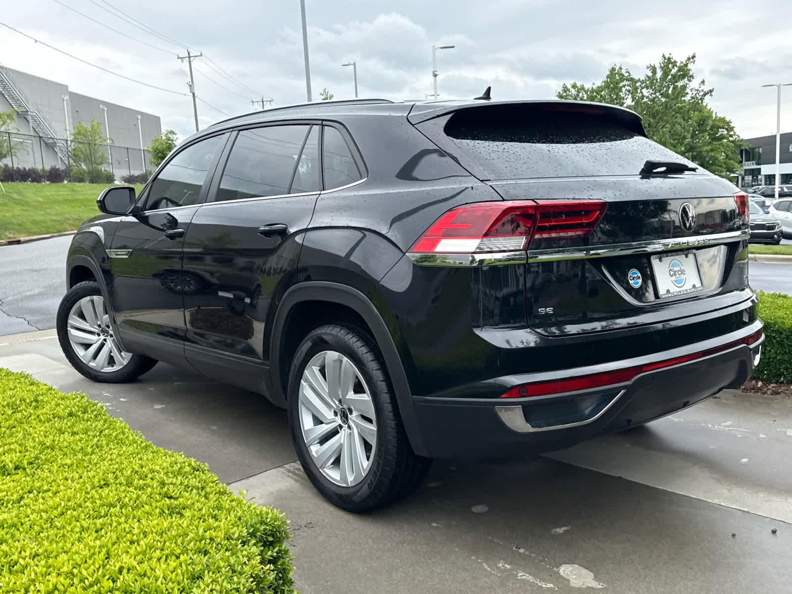2021 Volkswagen Atlas Cross Sport 2.0T SE w/Technology 4MOTION photo 6