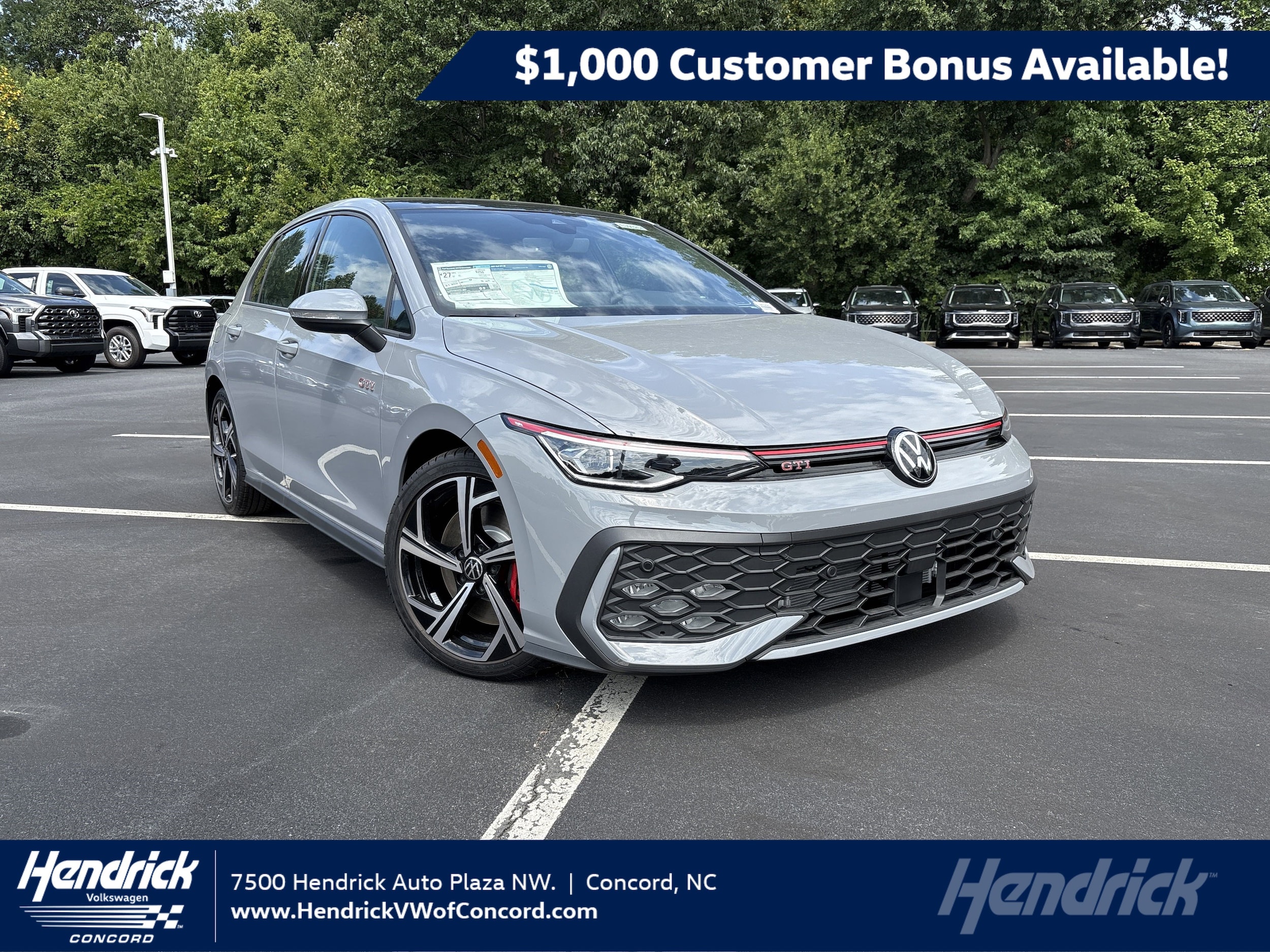 2025 Volkswagen Golf GTI SE's photo