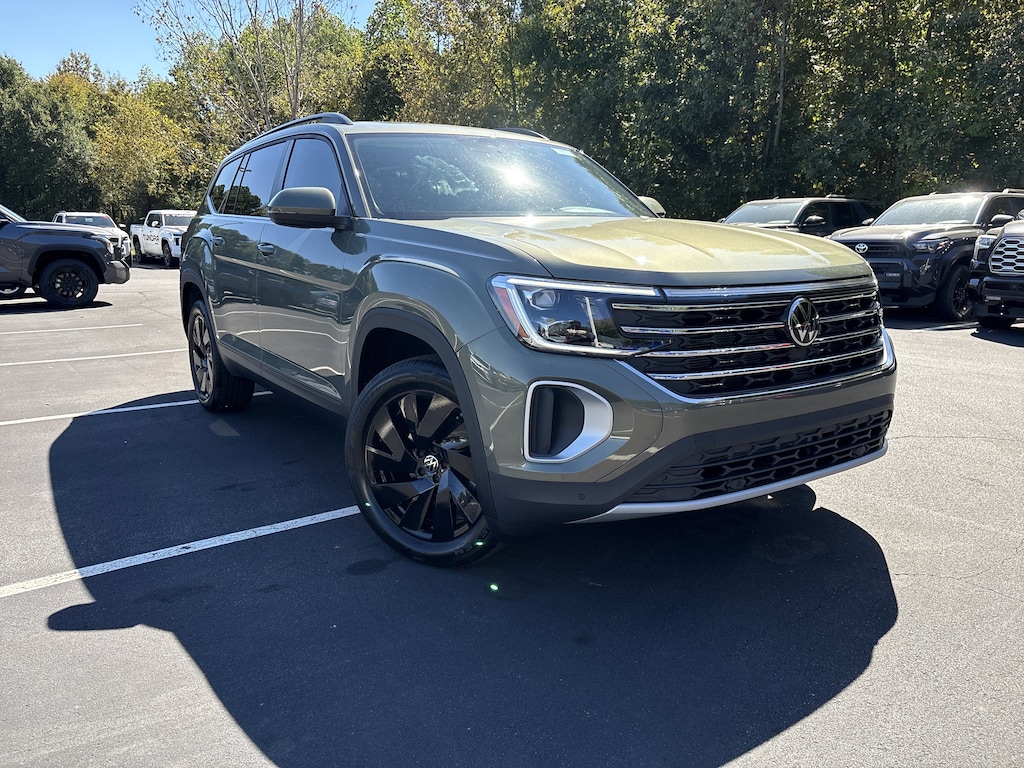 New 2026 Volkswagen Atlas 2.0T SE w/Technology SUV