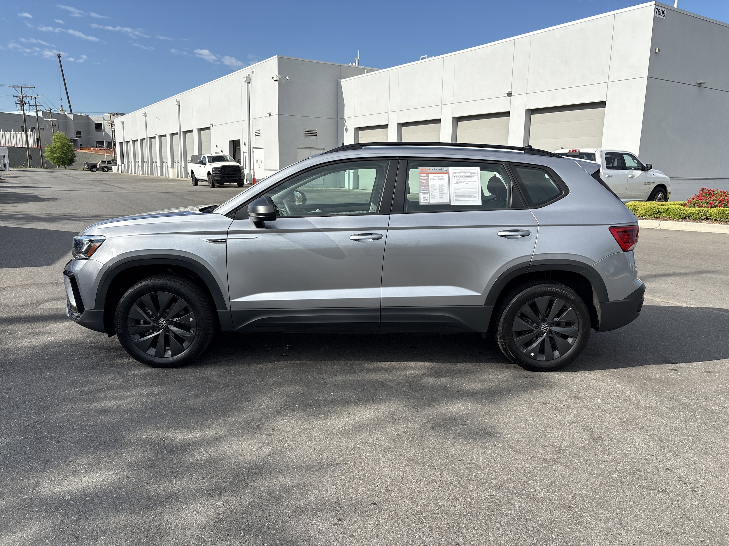 2024 Volkswagen Taos 1.5T S photo 5