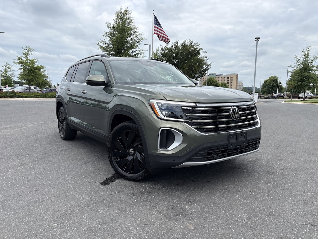 Certified 2026 Volkswagen Atlas 2.0T SE w/Technology SUV