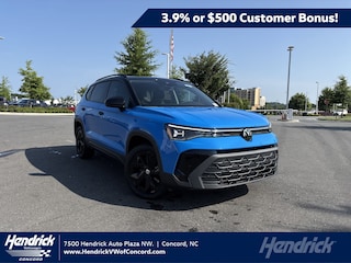 2025 Volkswagen Taos 1.5T SE Black SUV