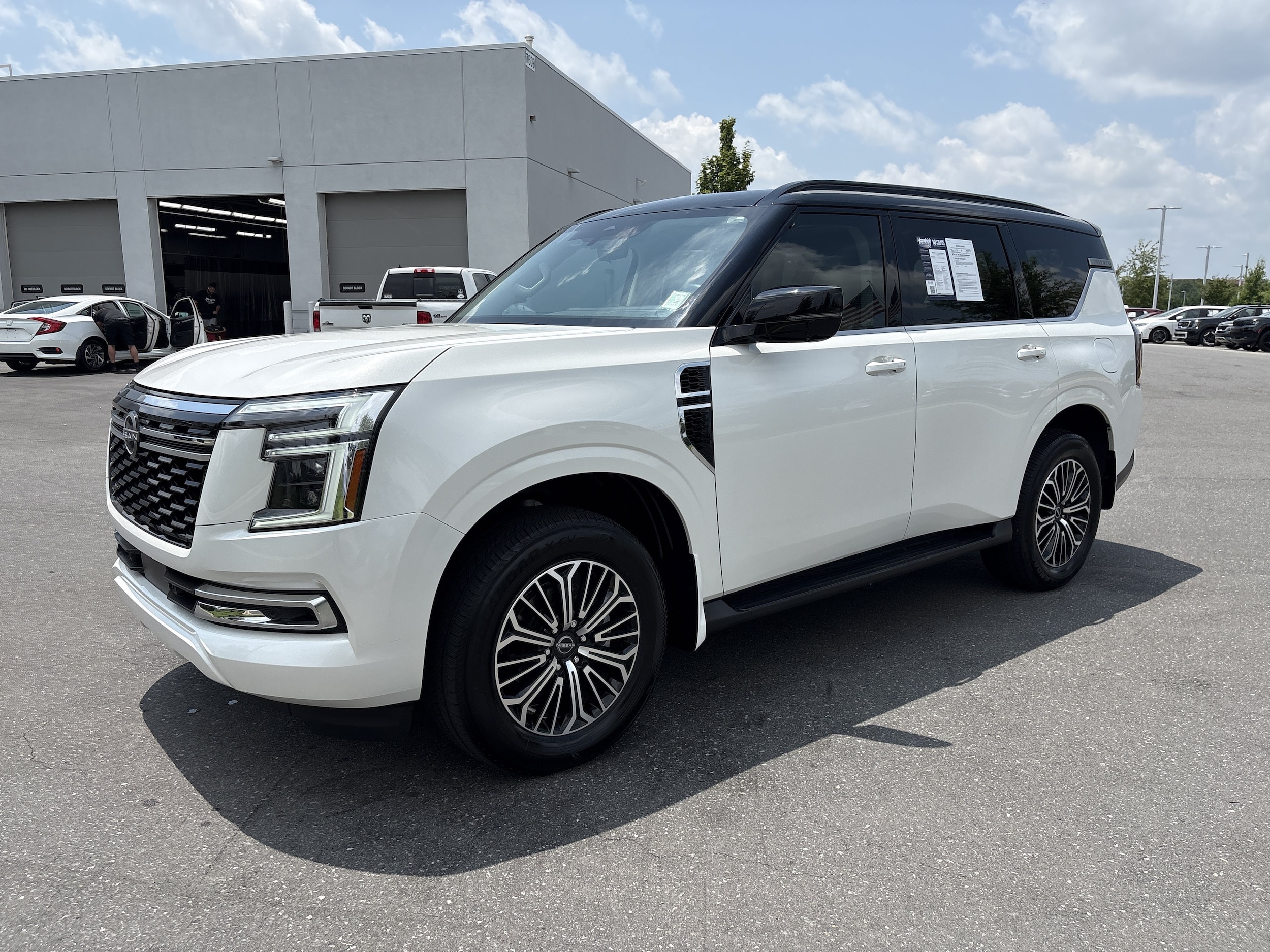 2025 Nissan Armada Platinum