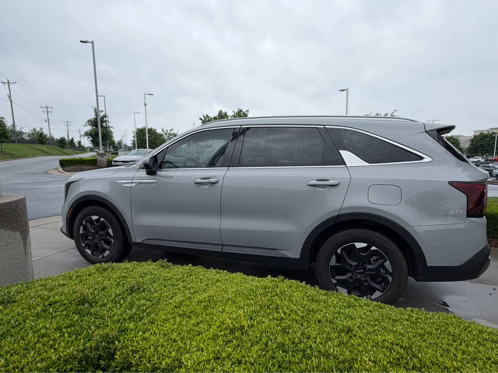 2025 Kia Sorento S photo 6
