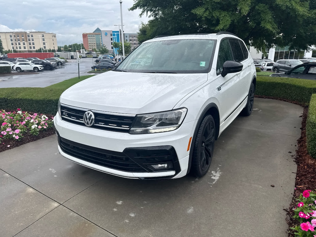 Used 2020 Volkswagen Tiguan 2.0T SE R-Line Black SUV