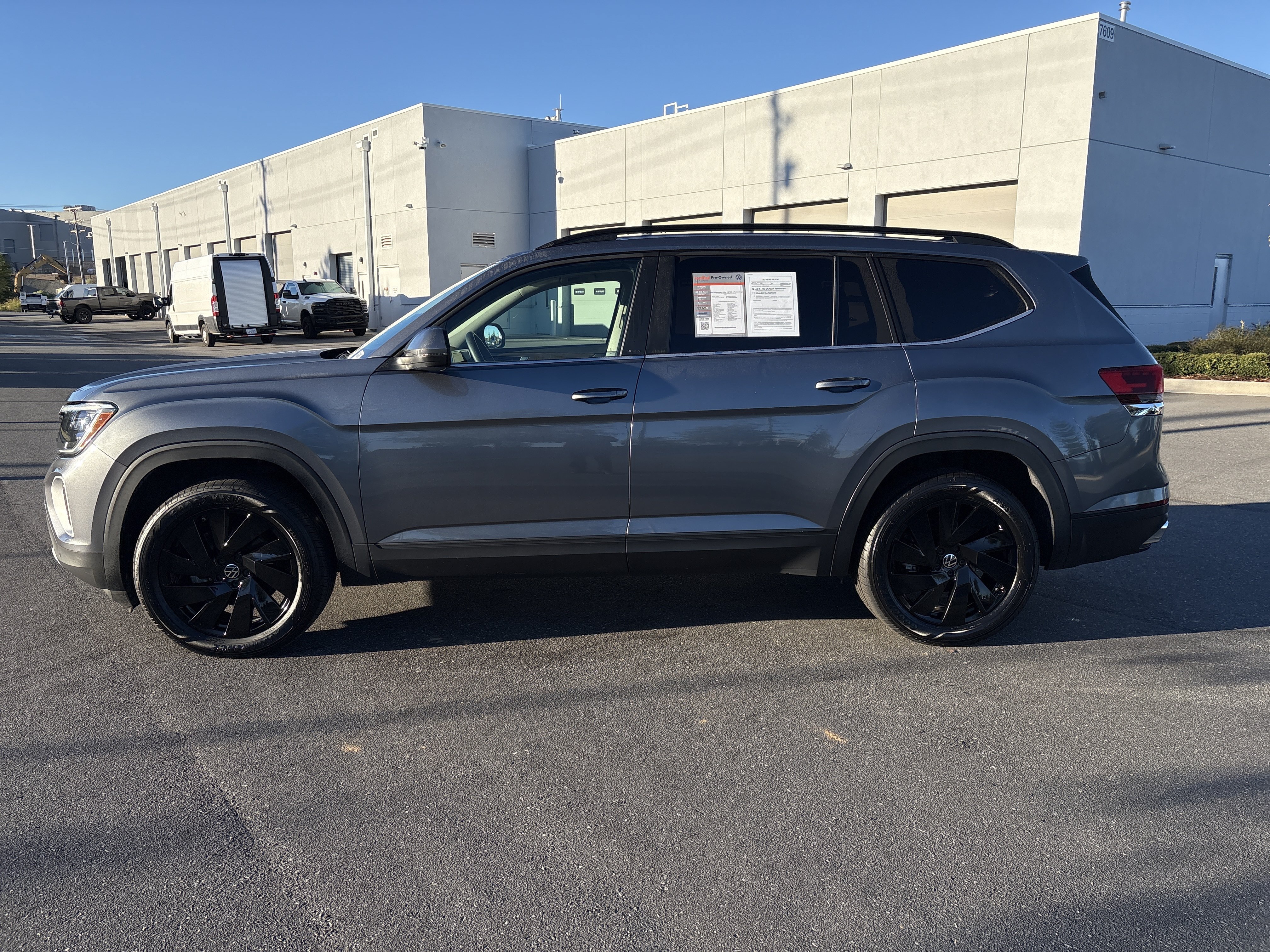 Certified 2024 Volkswagen Atlas 2.0T SE w/Technology SUV