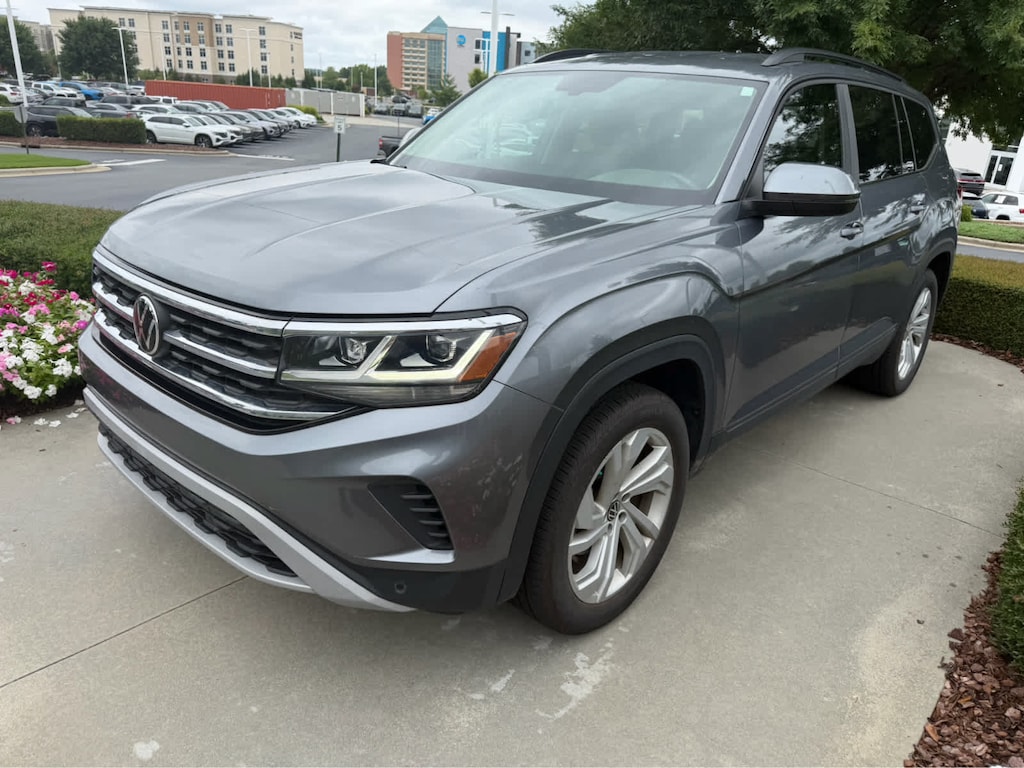 Used 2023 Volkswagen Atlas 3.6L V6 SE w/Technology SUV