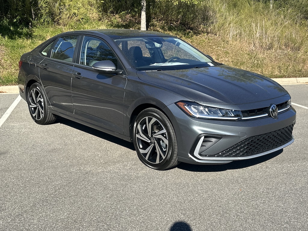 New 2026 Volkswagen Jetta 1.5T SEL Sedan