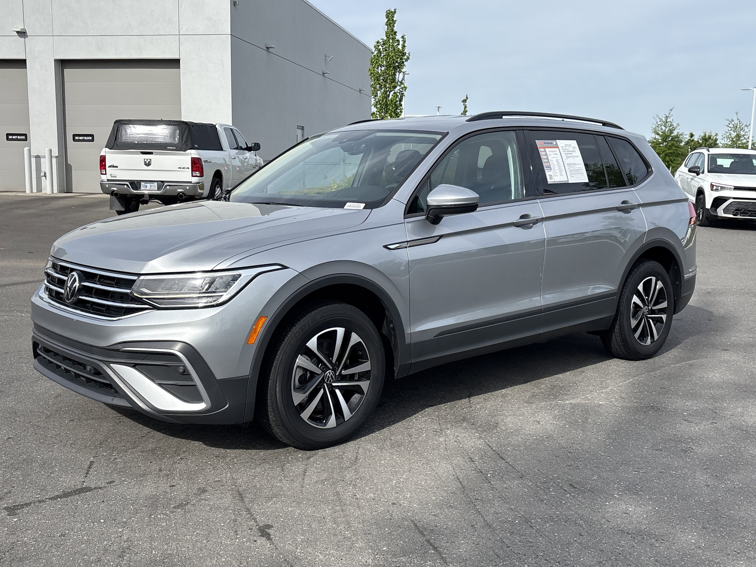 2023 Volkswagen Tiguan 2.0T S photo 4