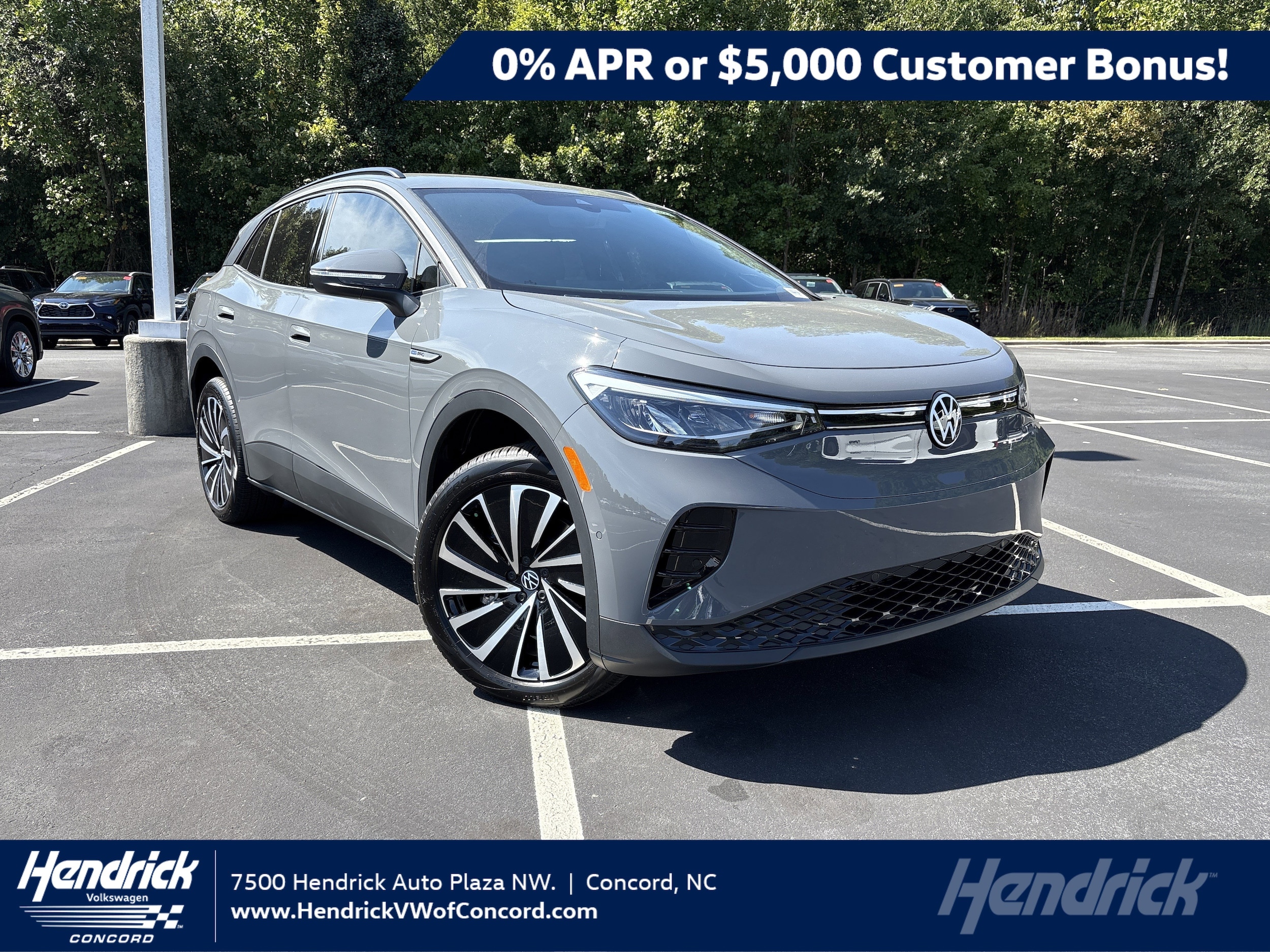 2025 Volkswagen ID.4 PRO's photo