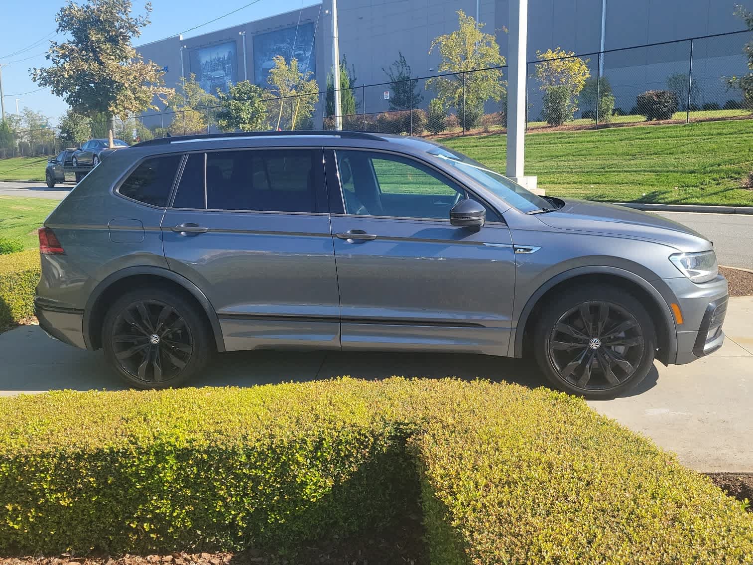 2021 Volkswagen Tiguan 2.0T SE R-Line Black SUV