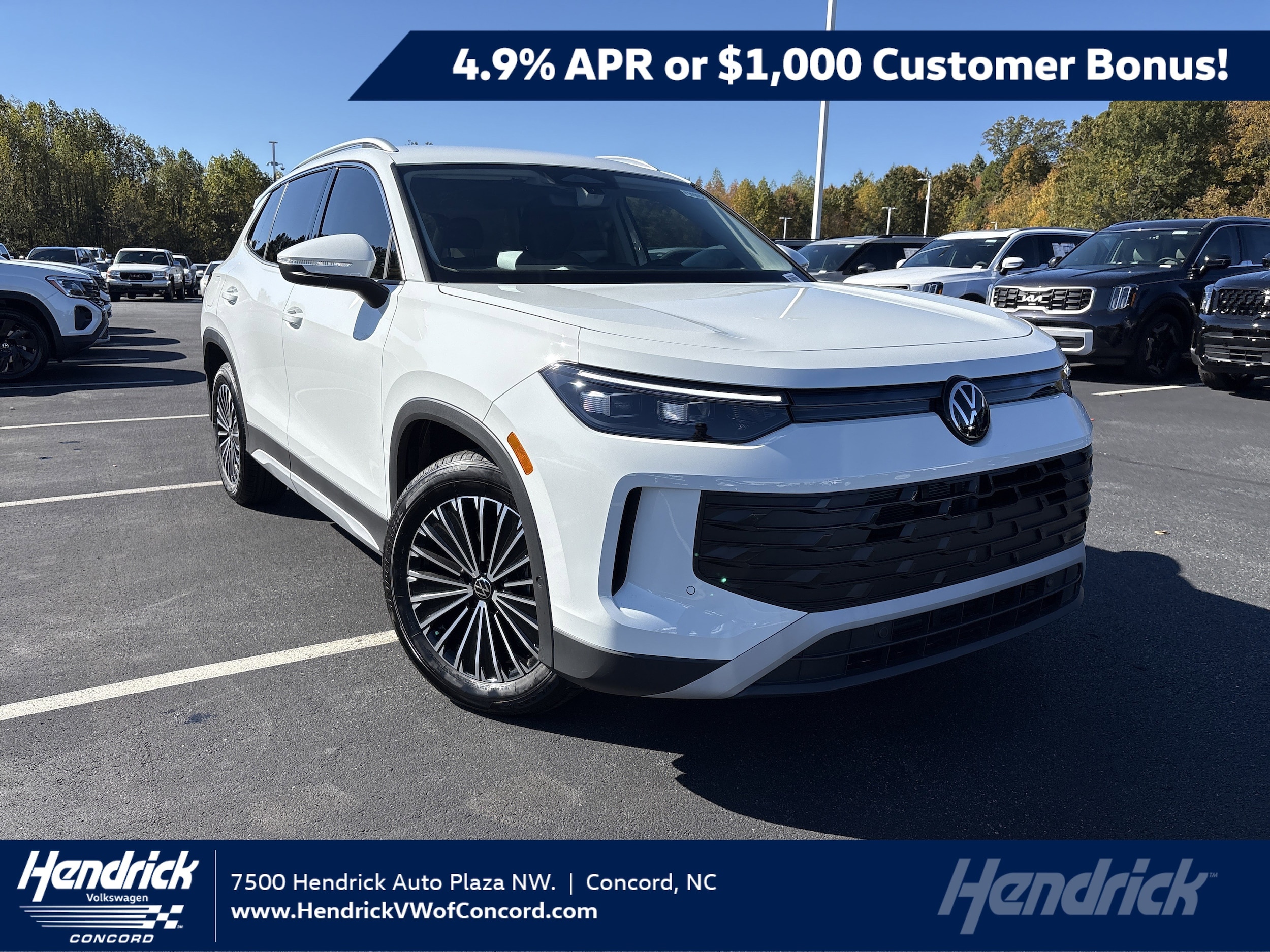 2026 Volkswagen Tiguan S's photo