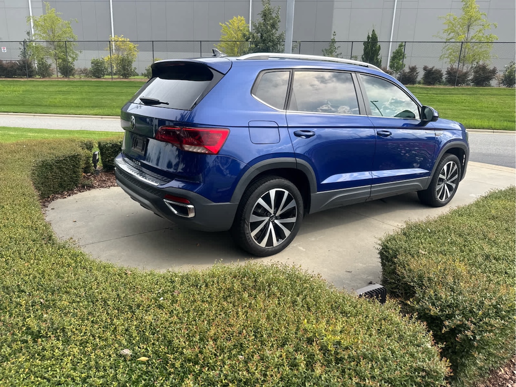 Used 2023 Volkswagen Taos 1.5T SE SUV
