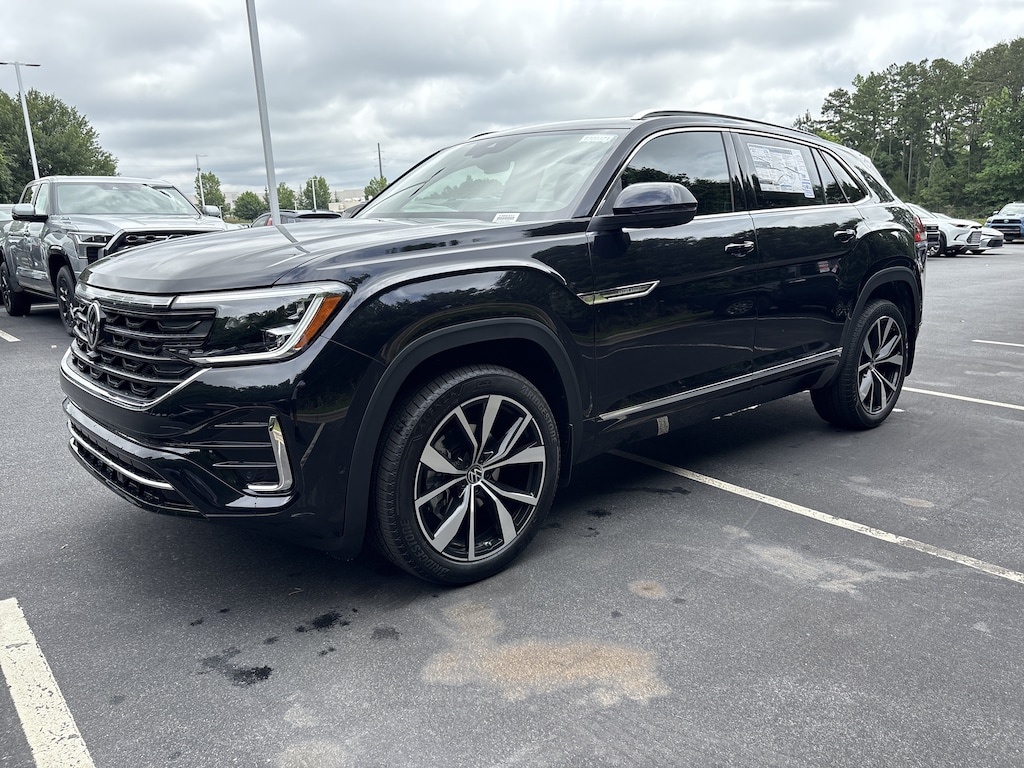 New 2026 Volkswagen Atlas Cross Sport 2.0T SEL Premium R-Line SUV