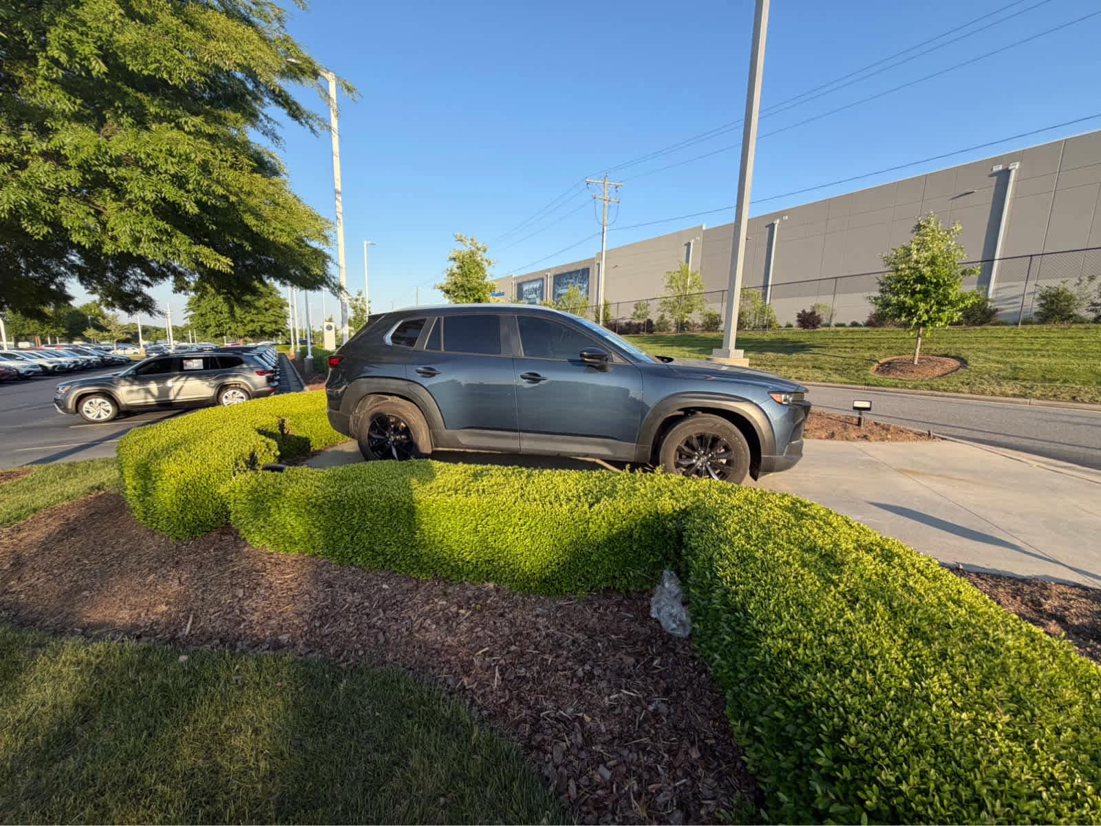 2023 Mazda CX-50 2.5 S Preferred Plus Package photo 4