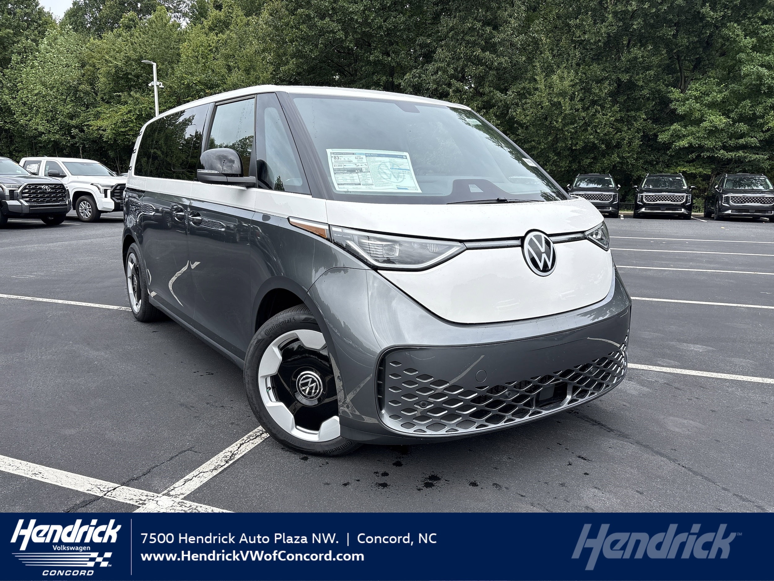 2025 Volkswagen ID. Buzz PRO S's photo