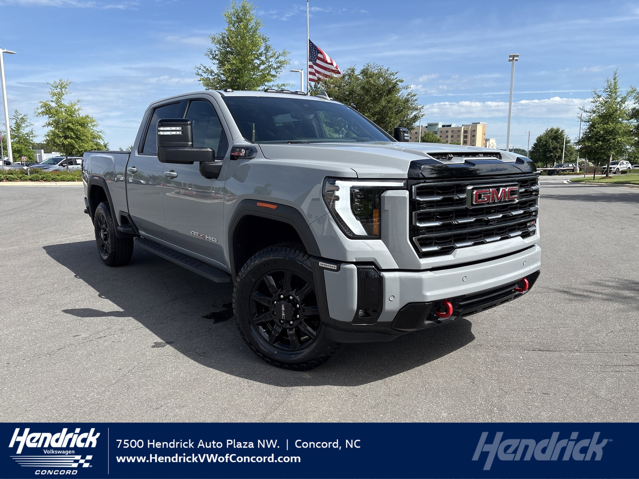 2025 GMC Sierra 4WD Crew Cab Standard Box AT4's photo