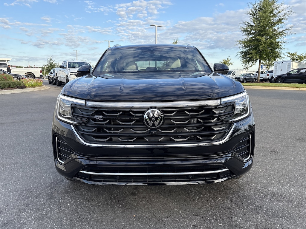 Certified 2025 Volkswagen Atlas Cross Sport 2.0T SEL Premium R-Line SUV