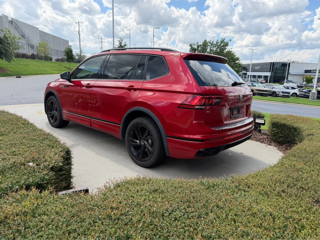 Used 2024 Volkswagen Tiguan 2.0T SE R-Line Black SUV
