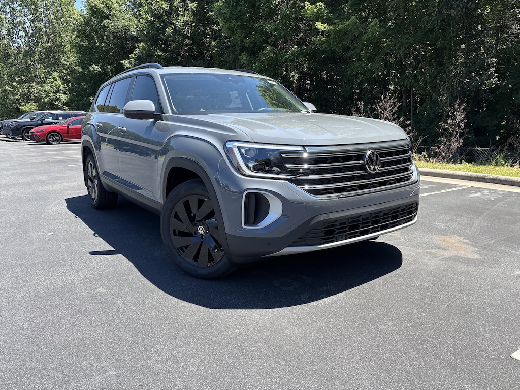 New 2026 Volkswagen Atlas 2.0T SE w/Technology SUV