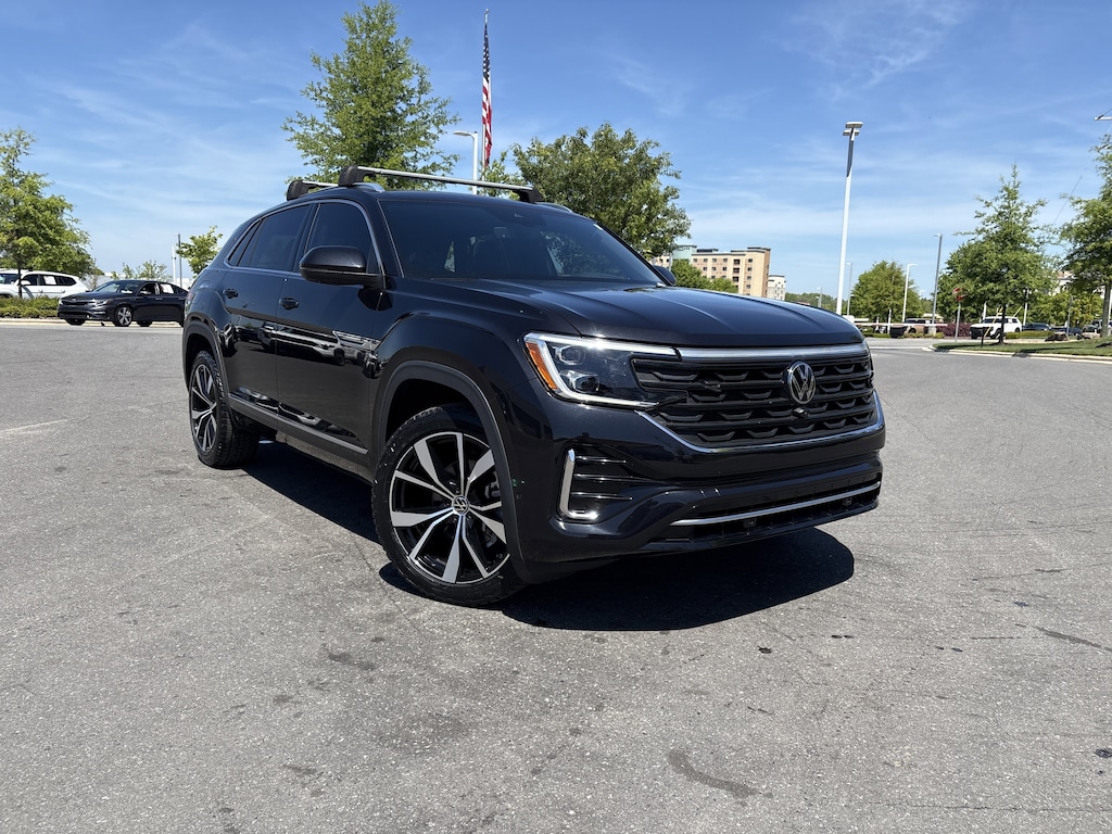Certified 2024 Volkswagen Atlas Cross Sport 2.0T SEL Premium R-Line SUV