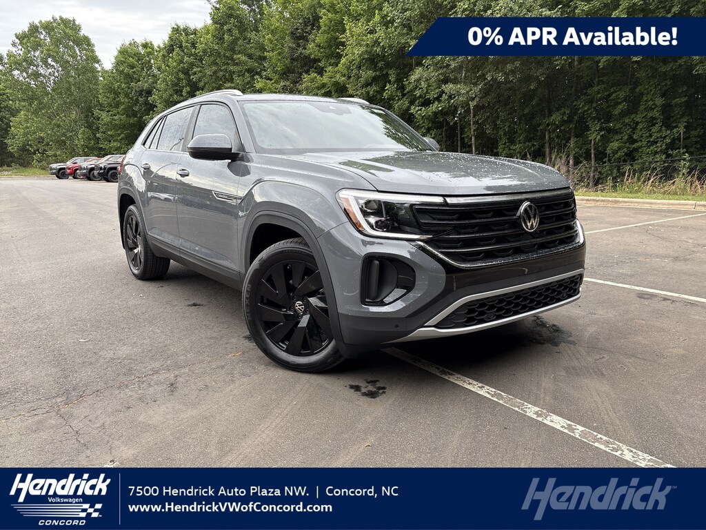 New 2026 Volkswagen Atlas Cross Sport 2.0T SE w/Technology SUV
