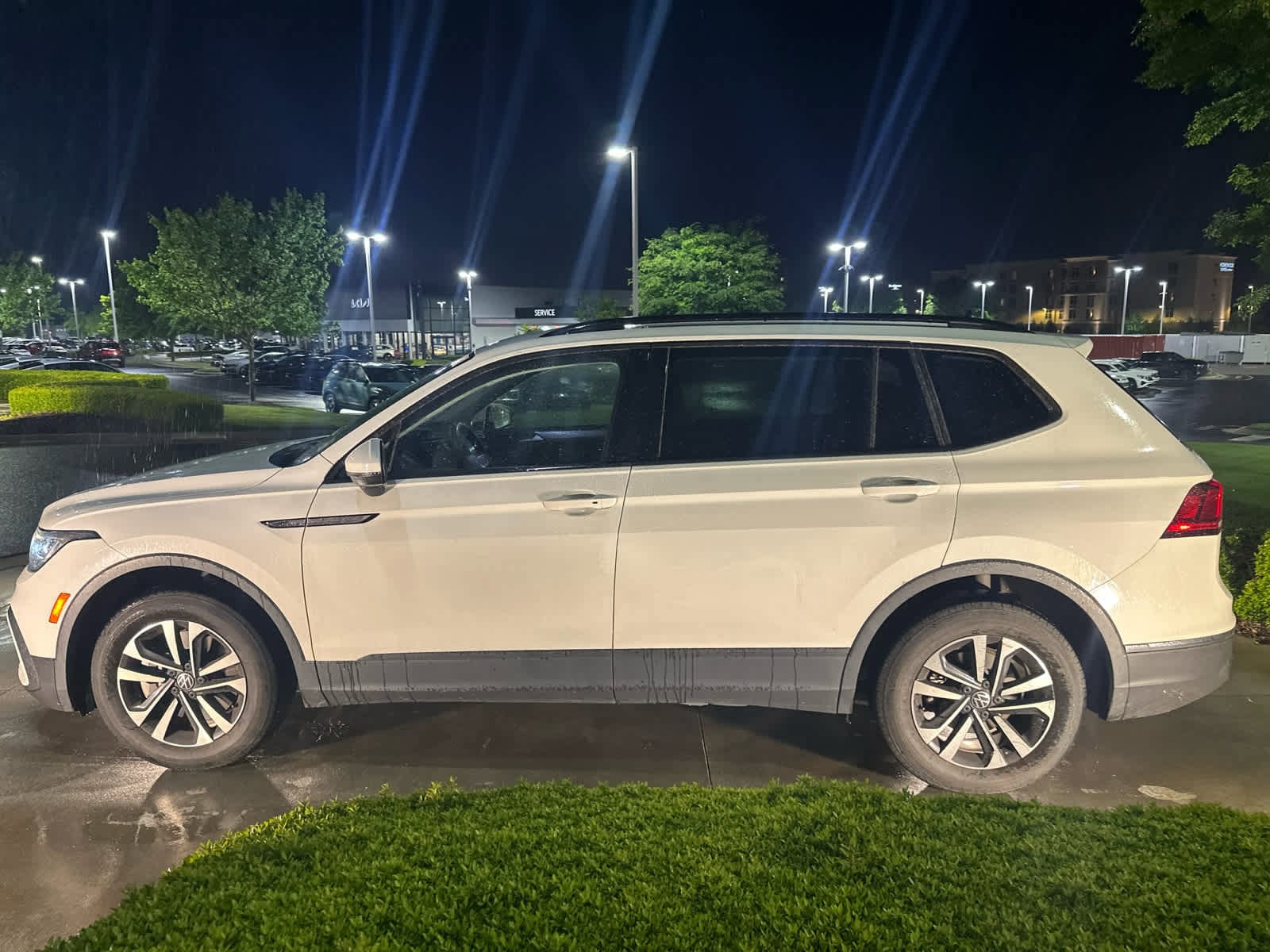 2023 Volkswagen Tiguan 2.0T S photo 4