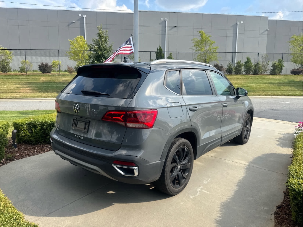 Used 2024 Volkswagen Taos 1.5T SE SUV