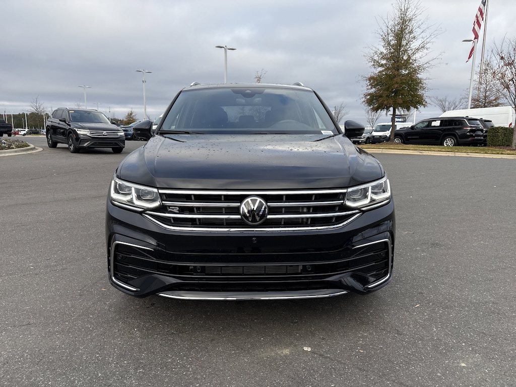 Certified 2024 Volkswagen Tiguan 2.0T SEL R-Line SUV