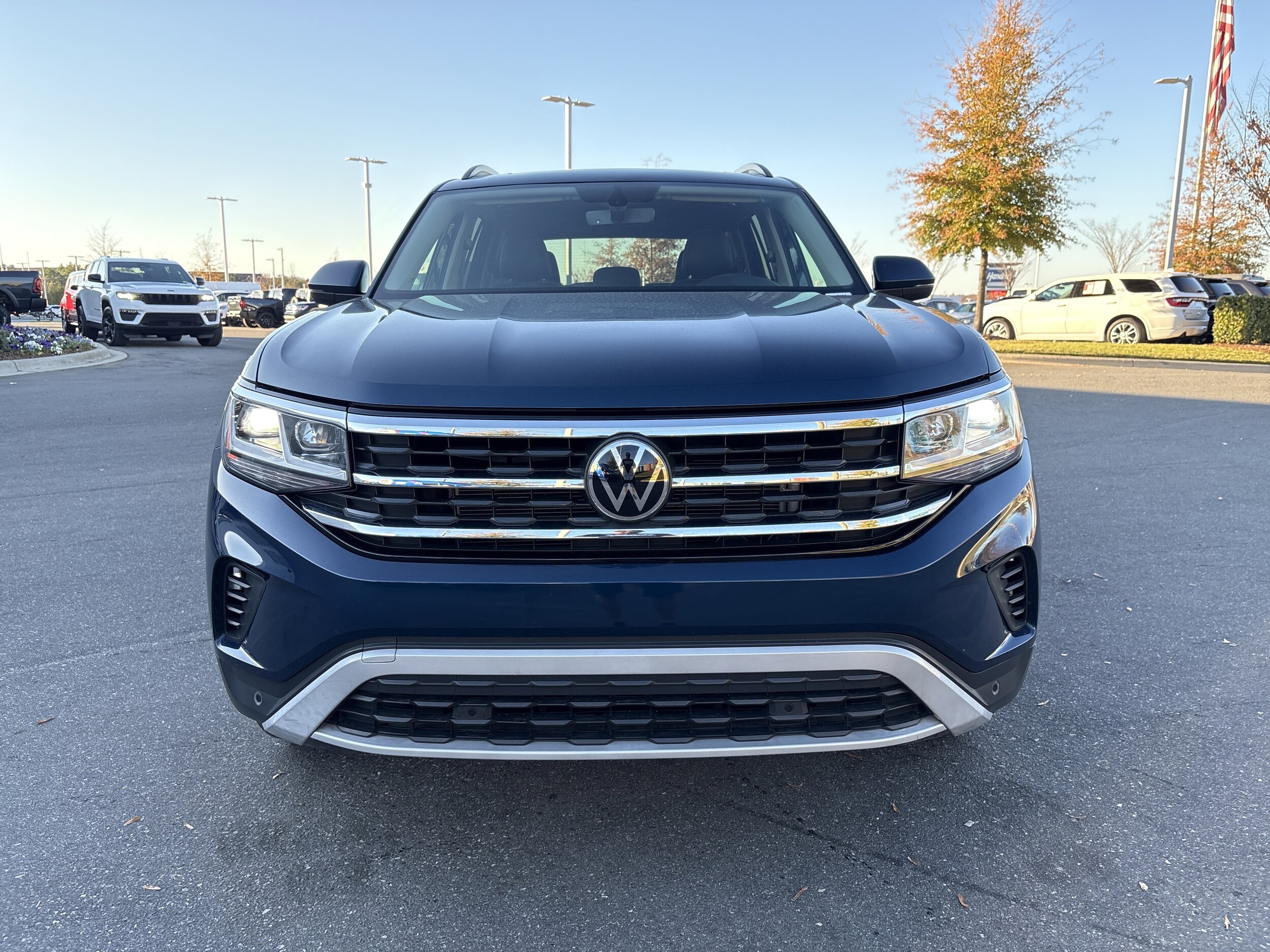2022 Volkswagen Atlas V6 SE Technology photo 3