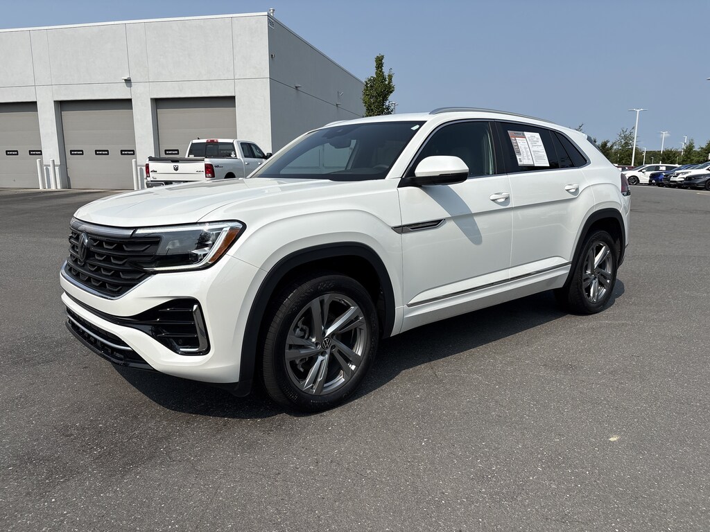 Used 2024 Volkswagen Atlas Cross Sport 2.0T SEL R-Line SUV
